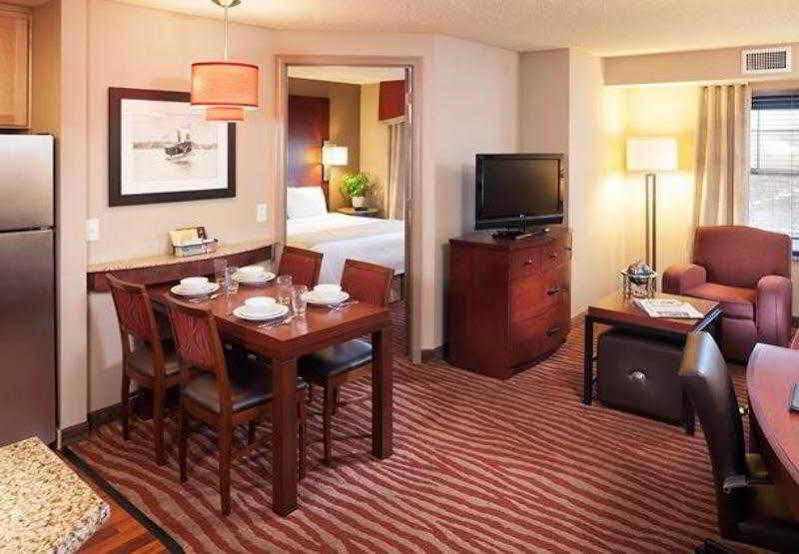 Residence Inn Minneapolis Plymouth Exterior photo